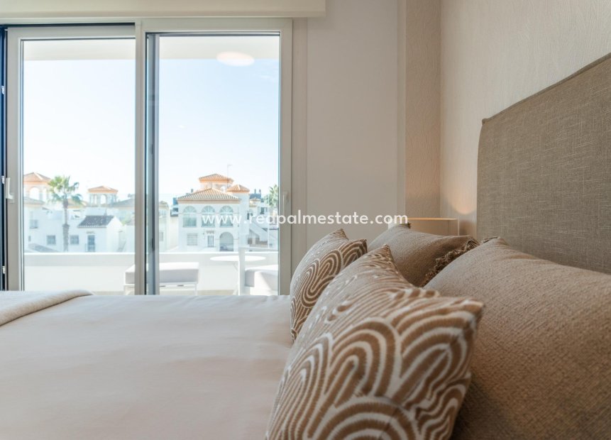 New Build - Apartments -
Orihuela Costa - Playa Flamenca