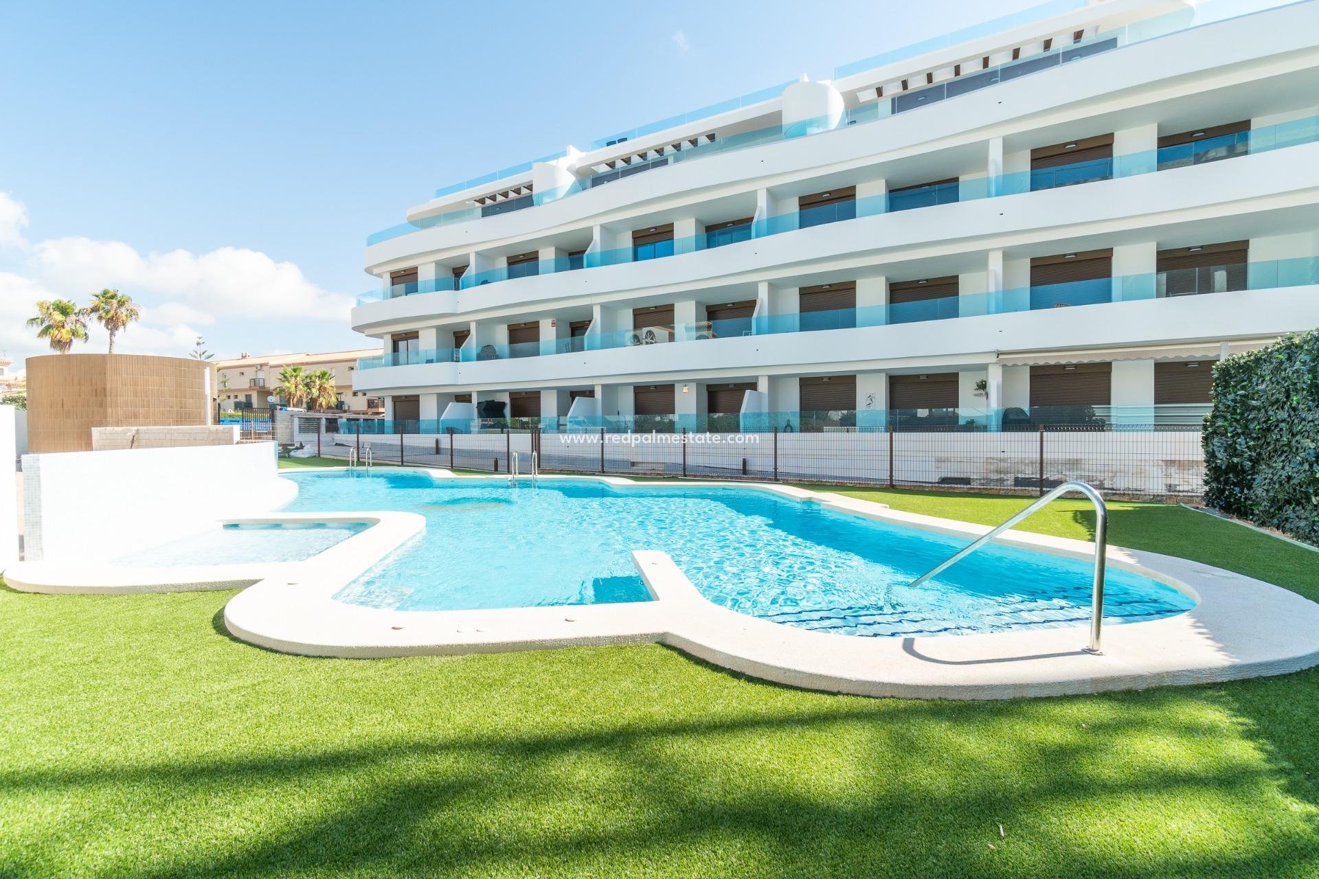 New Build - Apartments -
Orihuela Costa - Playa Flamenca