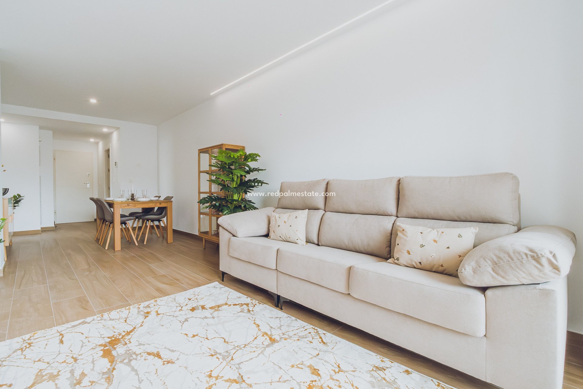 New Build - Apartments -
Redován