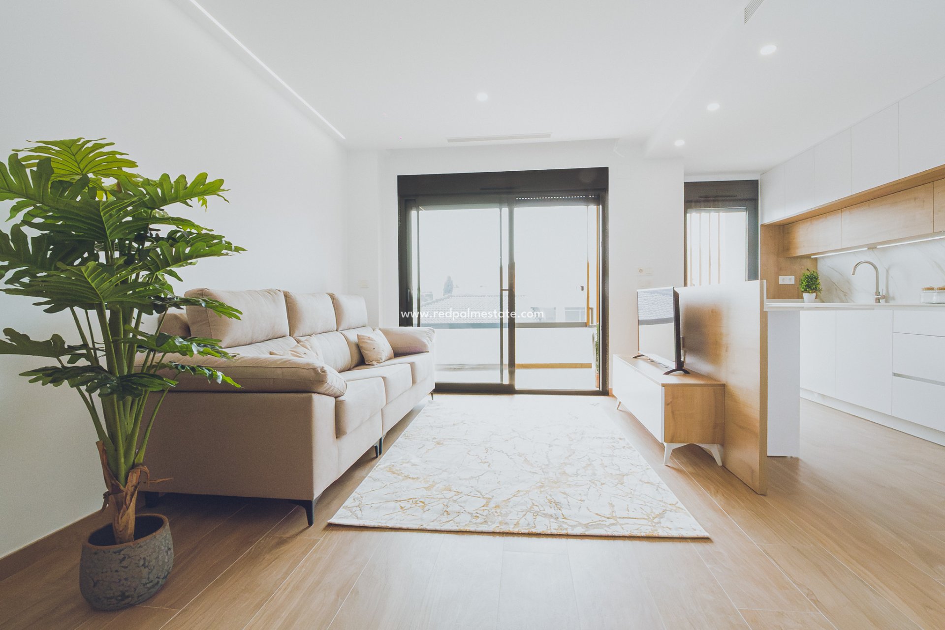 New Build - Apartments -
Redován