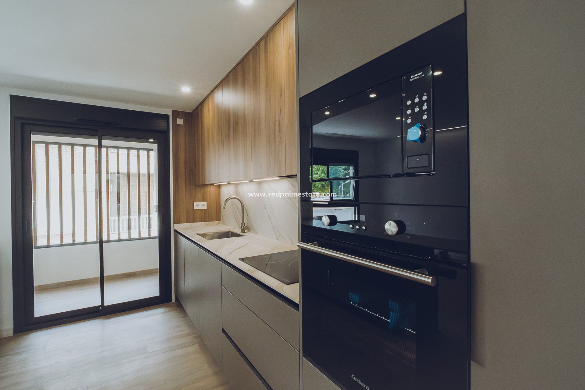 New Build - Apartments -
Redován