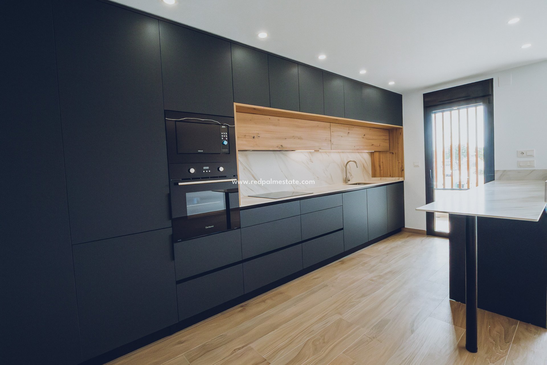 New Build - Apartments -
Redován