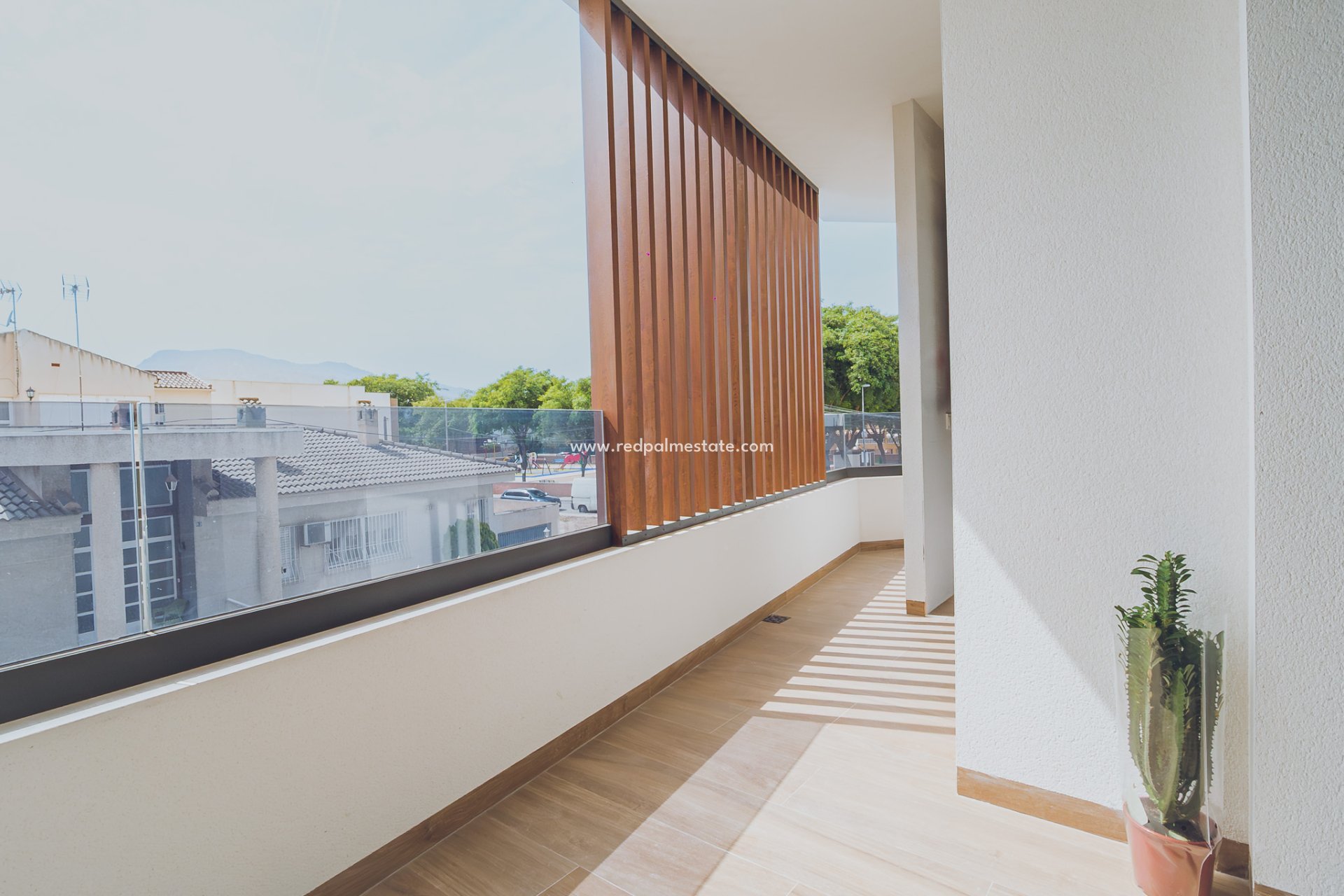 New Build - Apartments -
Redován