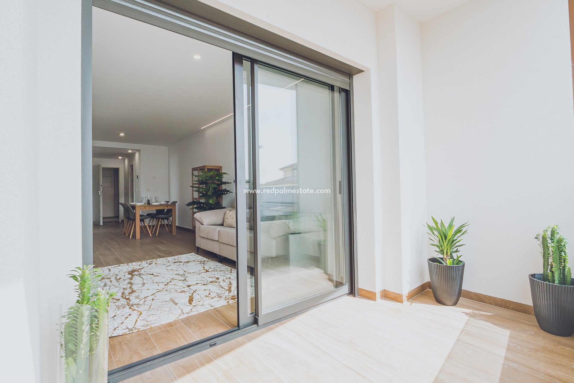 New Build - Apartments -
Redován