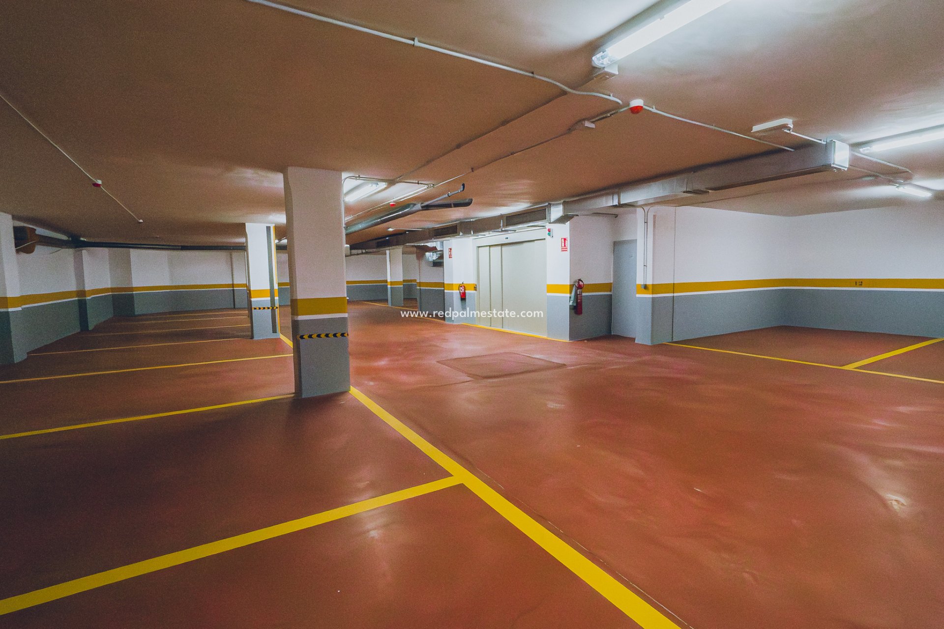 New Build - Apartments -
Redován