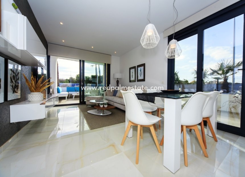 New Build - Apartments -
Torrevieja - Los Altos