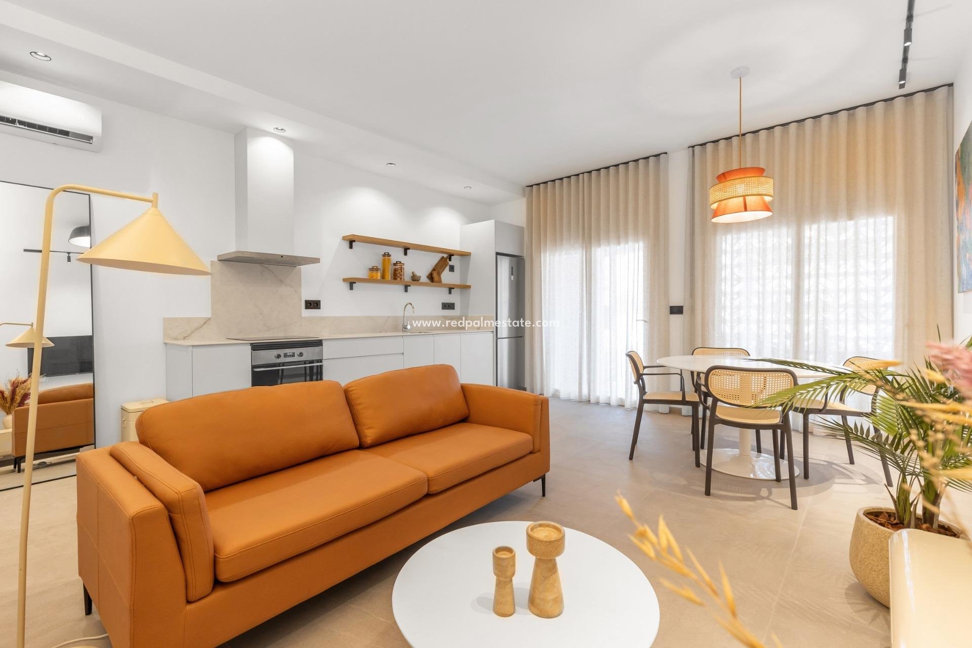 New Build - Apartments -
Torrevieja - Playa Los Naufragos
