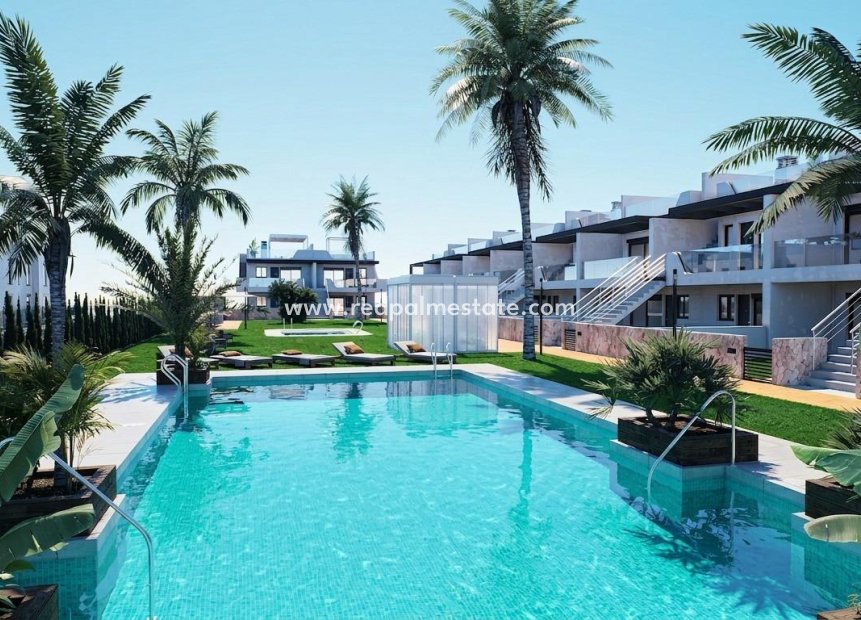 New Build - Bungalow -
Pilar de la Horadada - pueblo