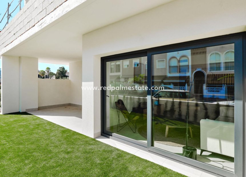 New Build - Bungalow -
Torrevieja - Villa Amalia