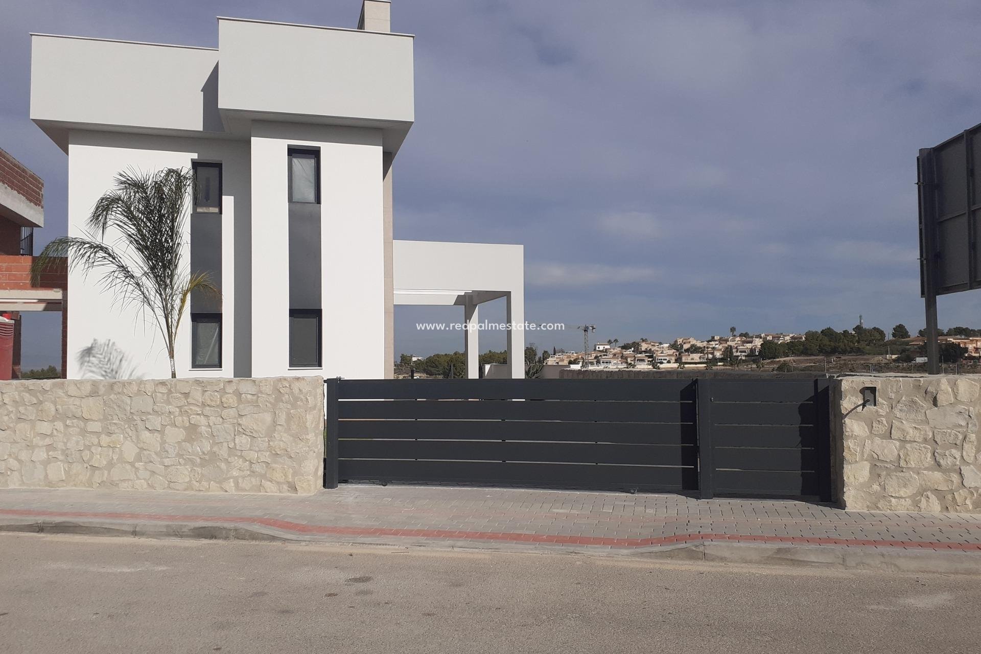 New Build - Detached Villa -
Algorfa - La Finca Golf