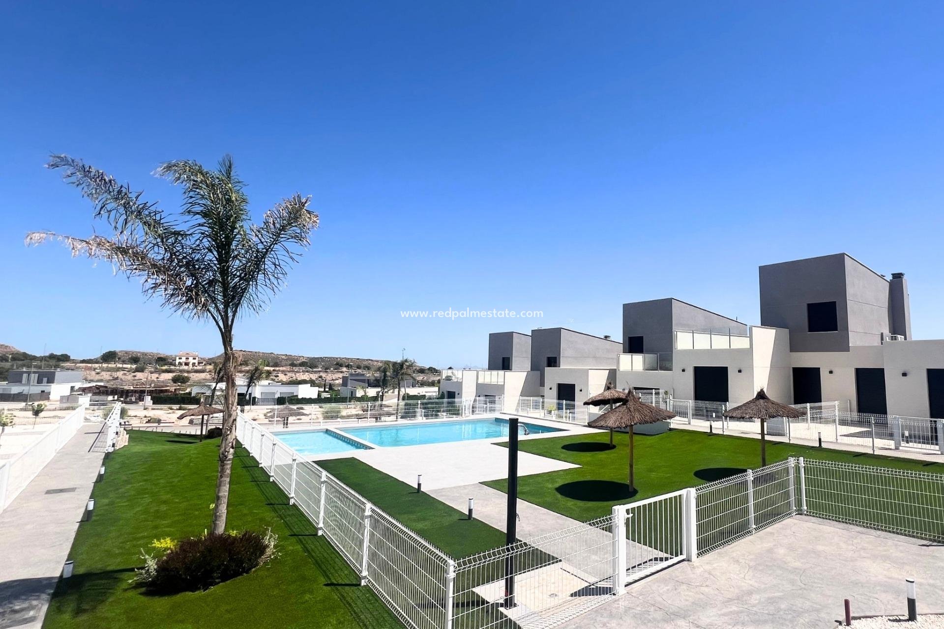 New Build - Detached Villa -
Banos y Mendigo - Altaona Golf And Country Village