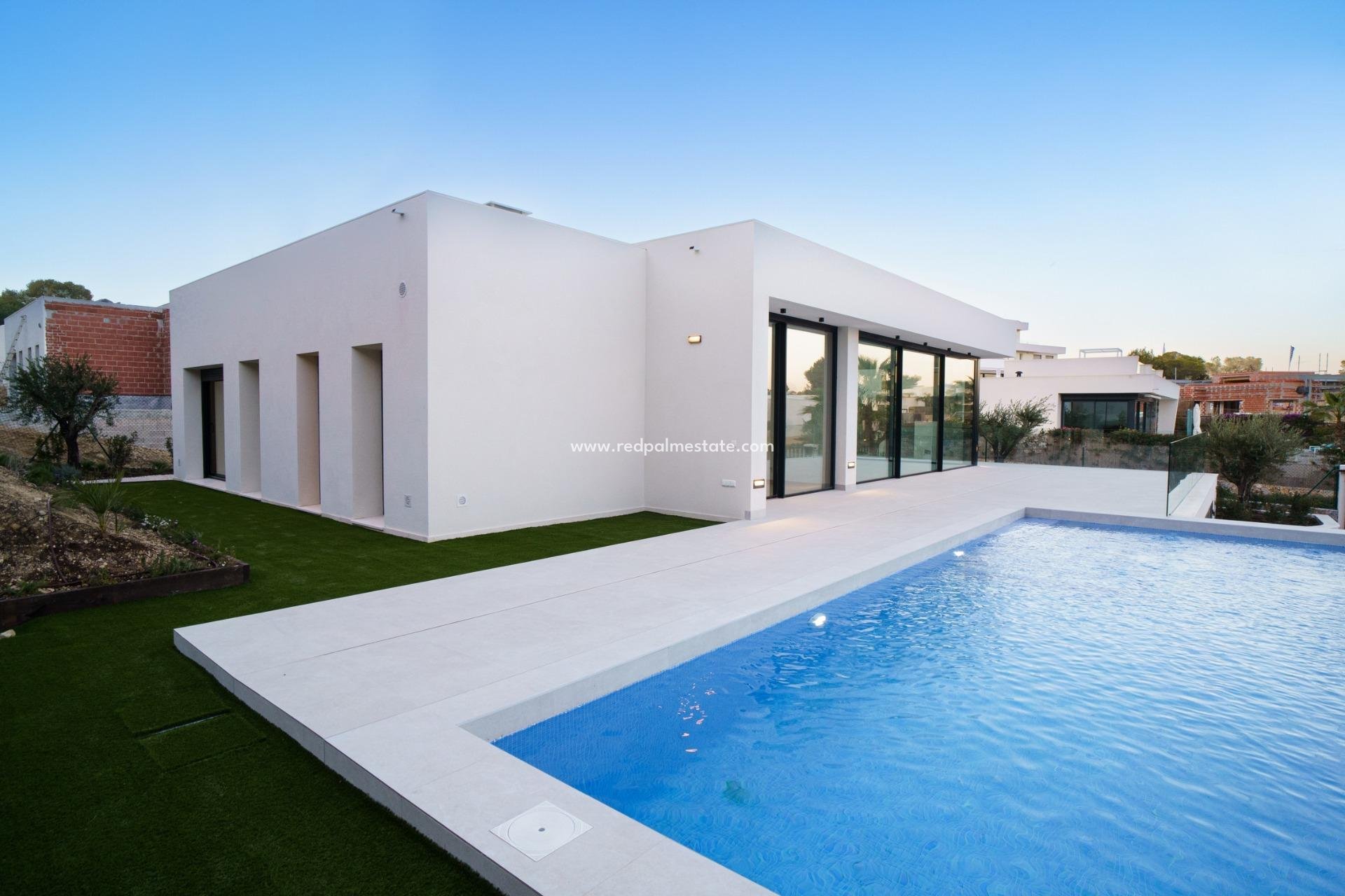 New Build - Detached Villa -
Orihuela Costa - Las Colinas Golf