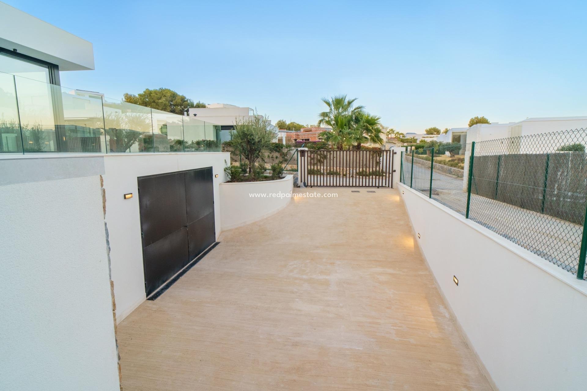 New Build - Detached Villa -
Orihuela Costa - Las Colinas Golf