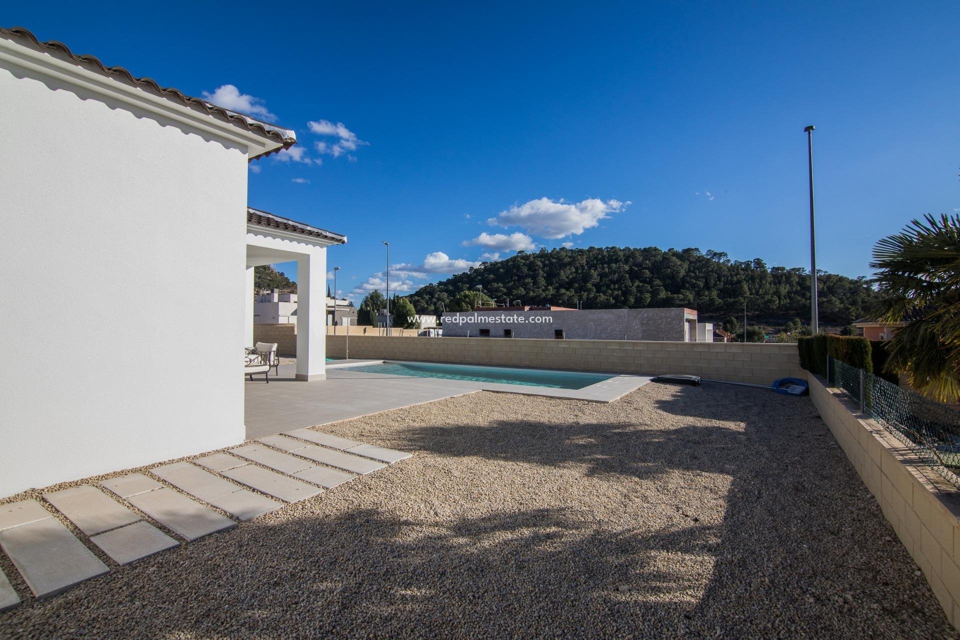 New Build - Detached Villa -
Pinoso - Campo