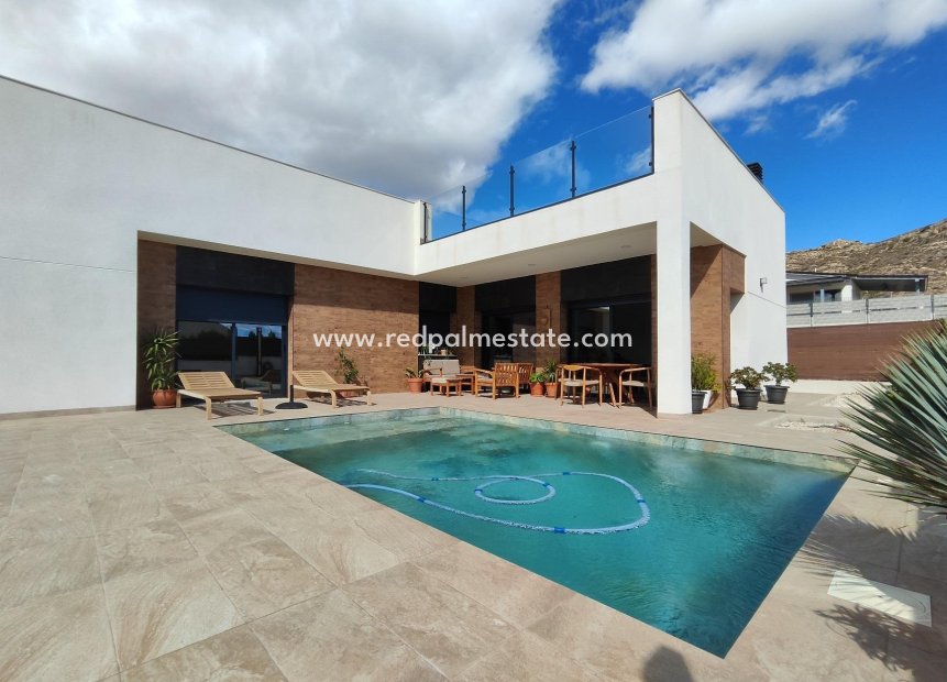 New Build - Detached Villa -
Pinoso - Campo