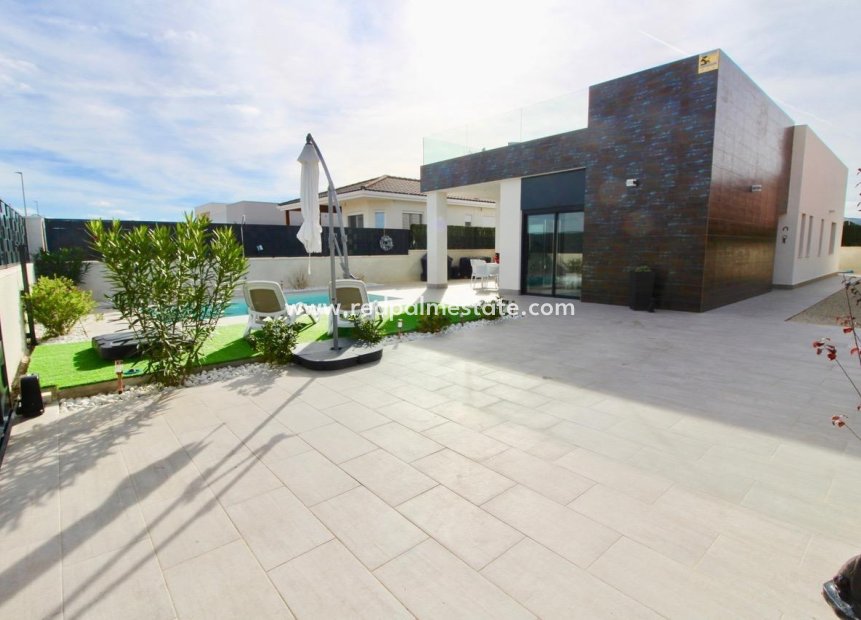 New Build - Detached Villa -
Pinoso - Campo