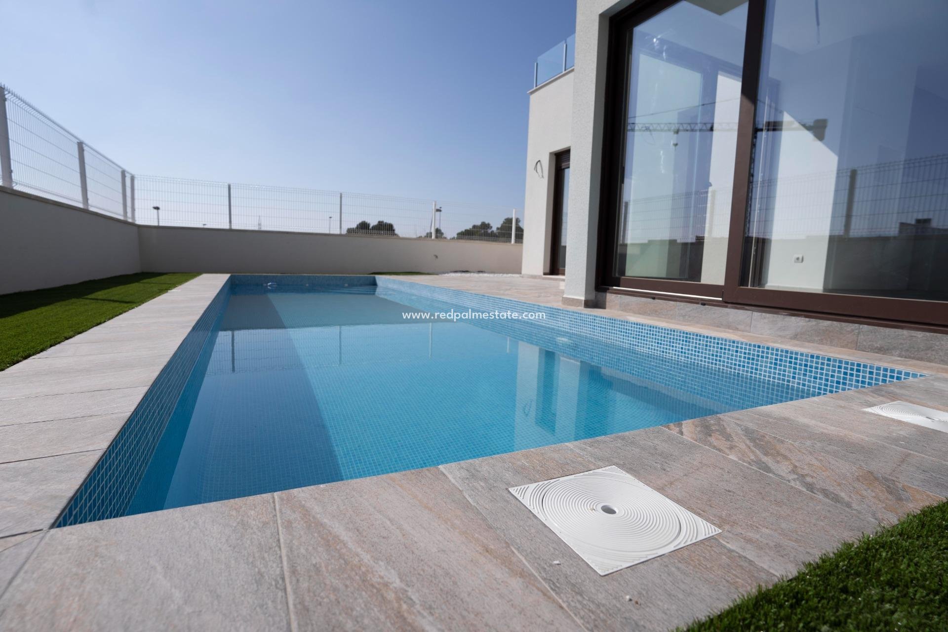 New Build - Detached Villa -
Polop - Alberca