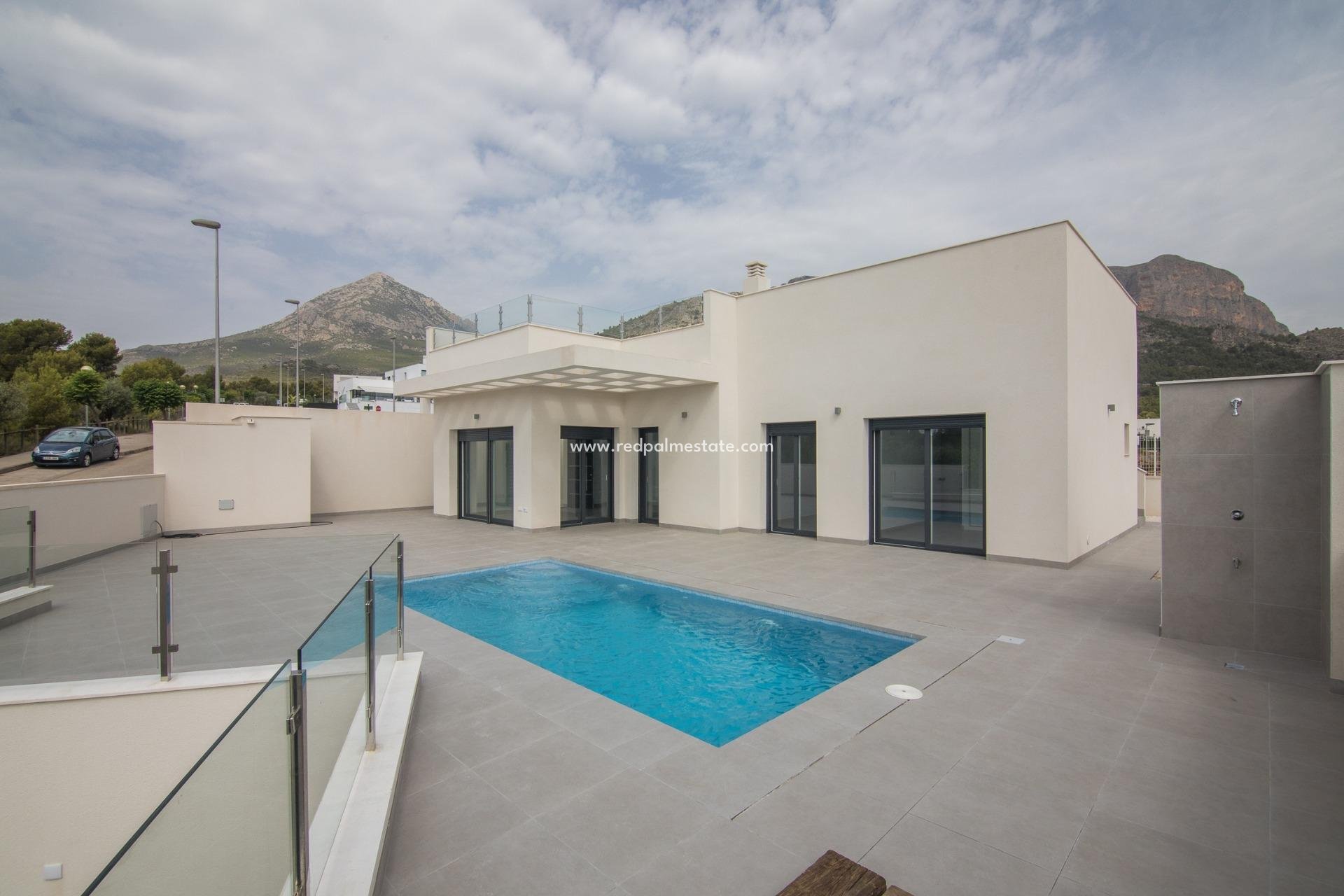 New Build - Detached Villa -
Polop - Alberca