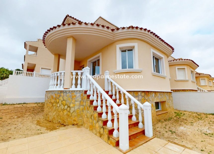 New Build - Detached Villa -
San Miguel de Salinas - Cerro del Sol