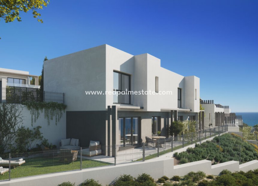 New Build - Town House -
Algarrobo