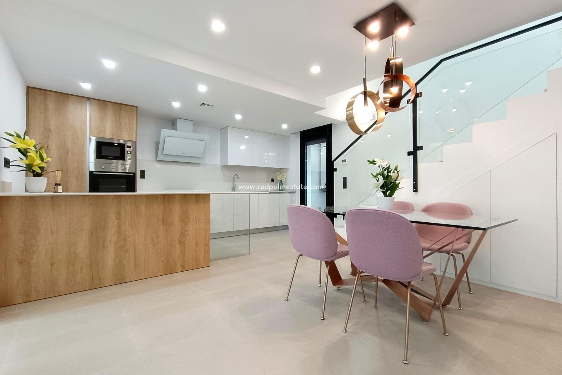 New Build - Town House -
Benijofar - Pueblo