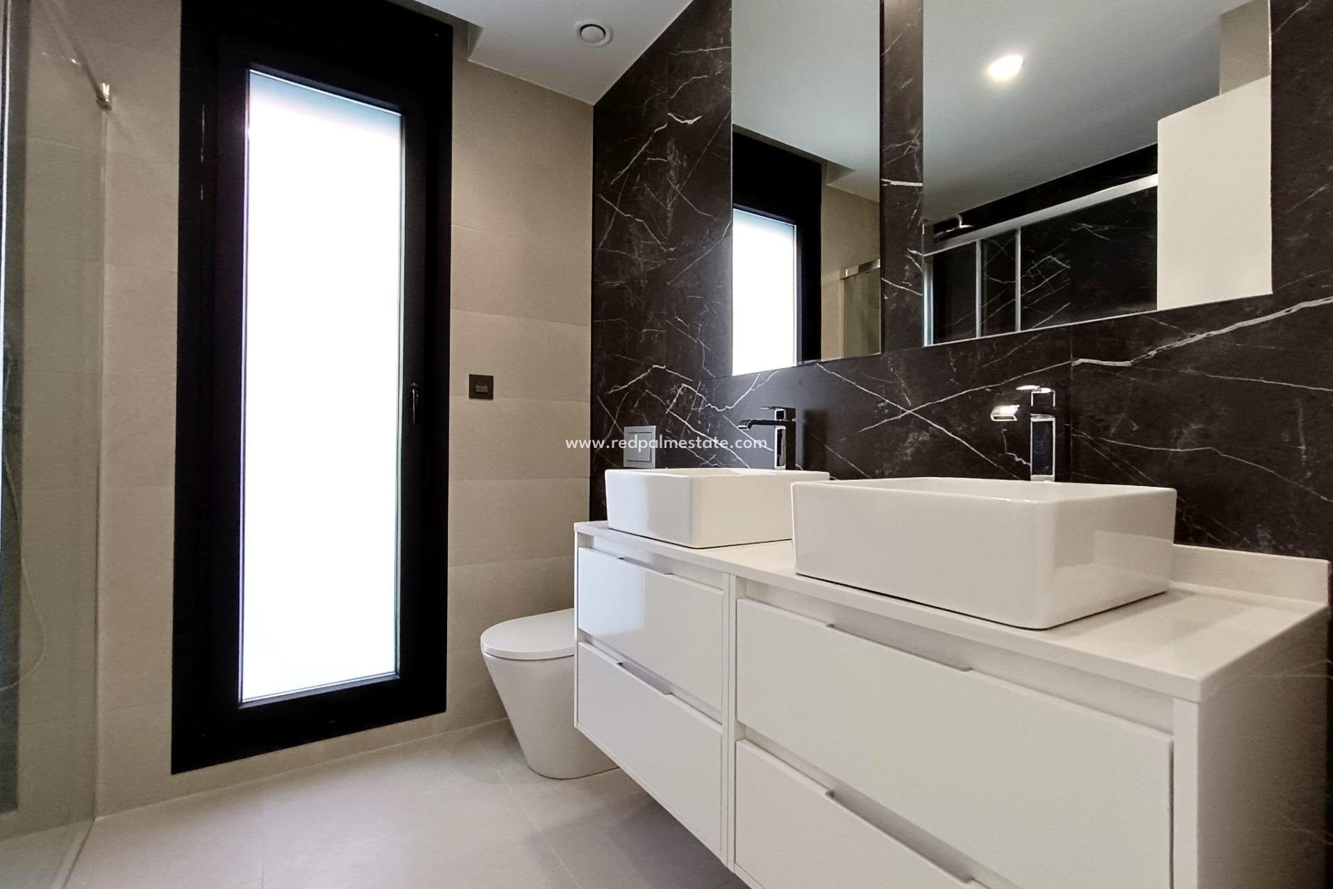 New Build - Town House -
Benijofar - Pueblo