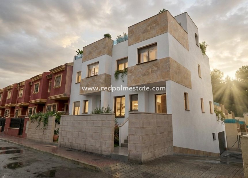 New Build - Town House -
Bigastro - pueblo