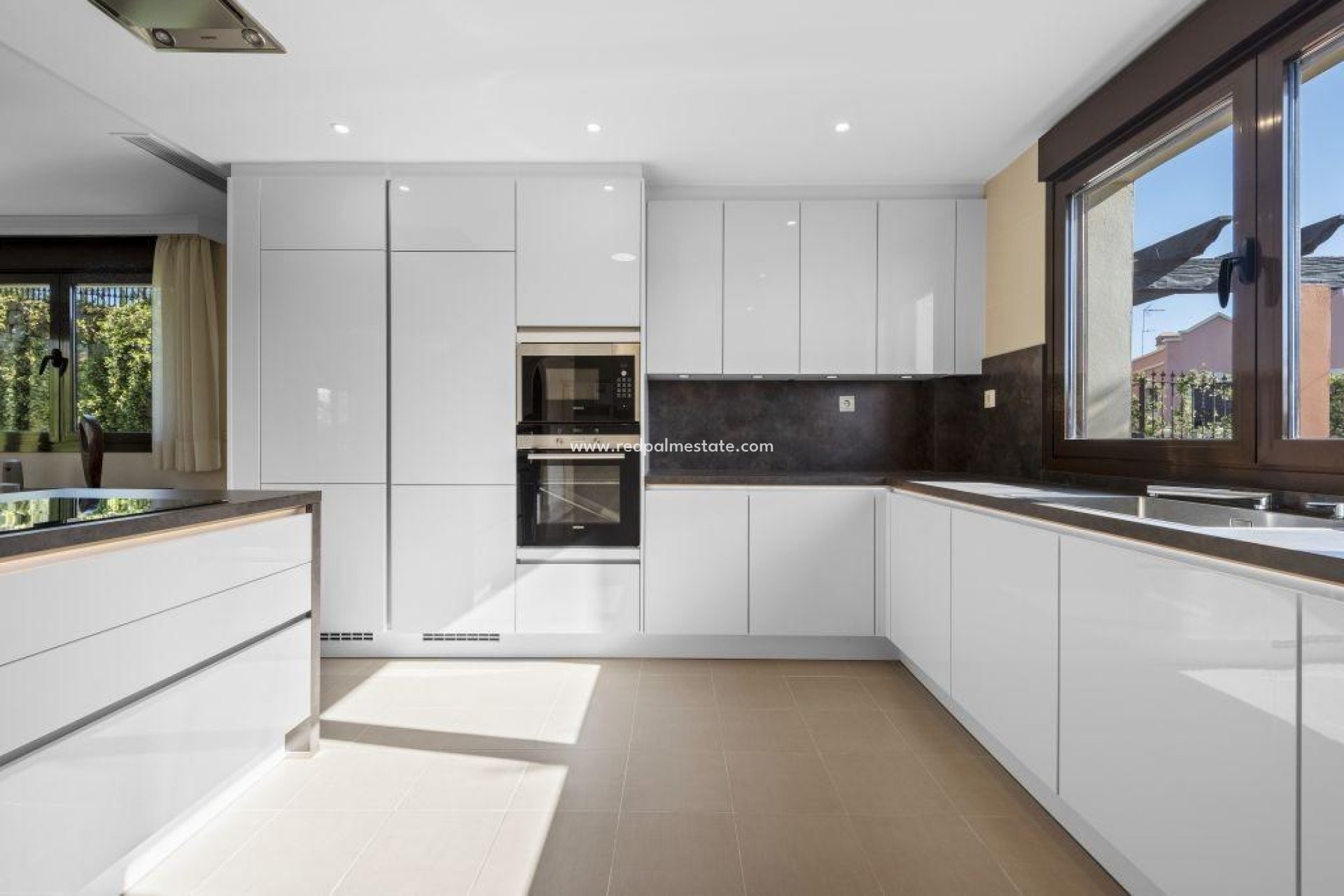 New Build - Town House -
Estepona - Azata Golf Estepona Oeste