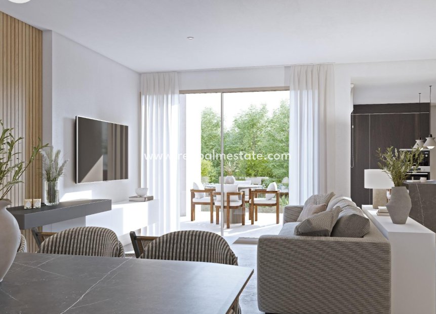 New Build - Town House -
Godella - Campolivar