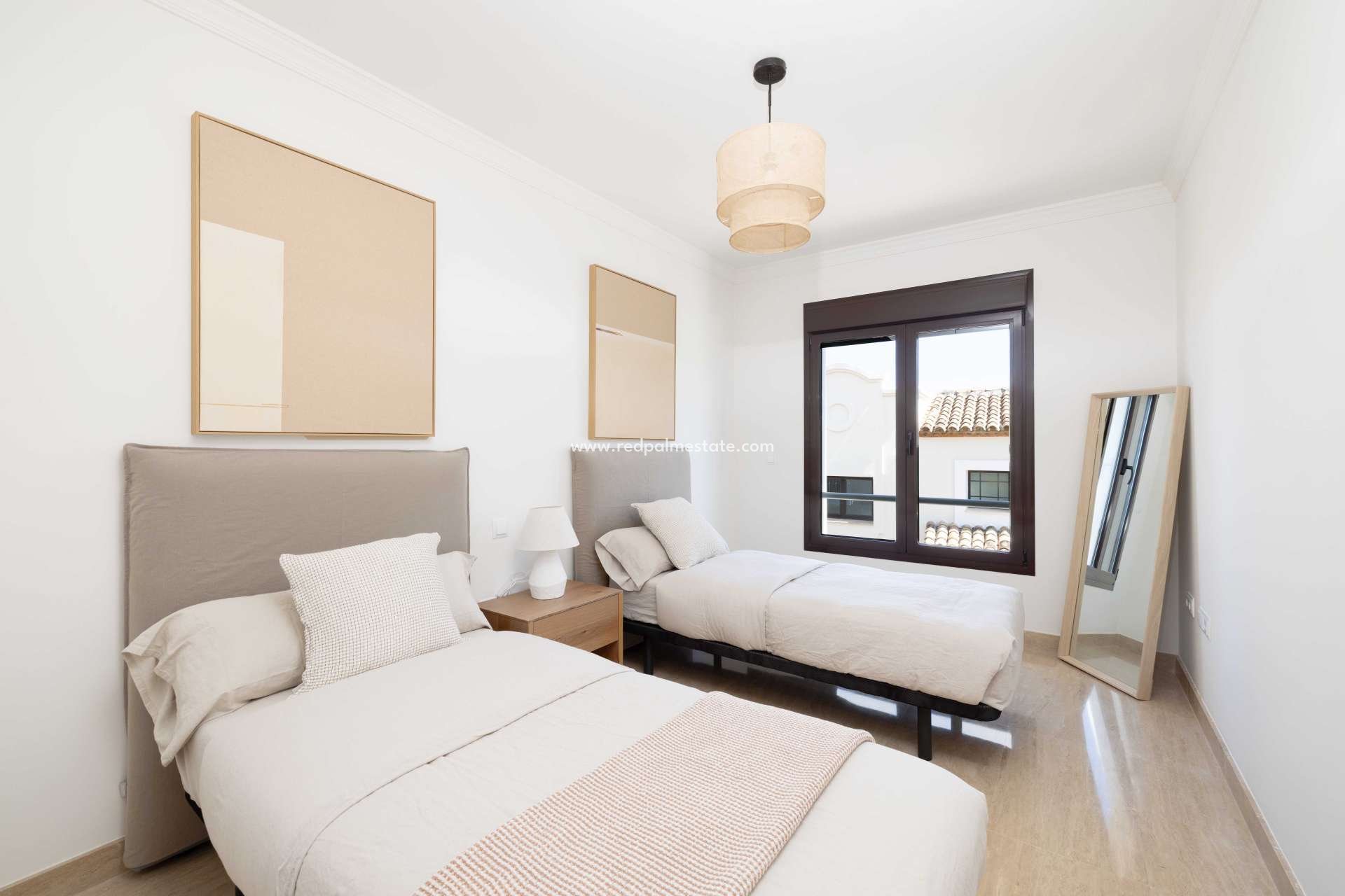 New Build - Town House -
La Gaspara