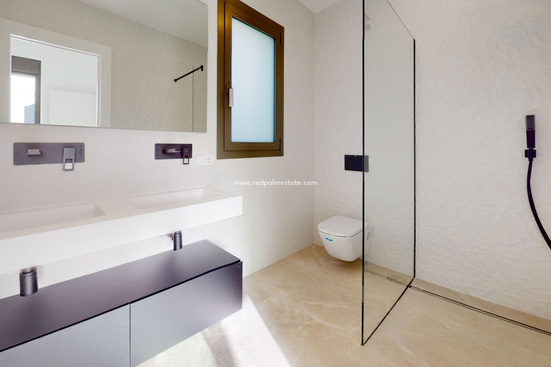 New Build - Town House -
Los Alczares - Los Alcazares