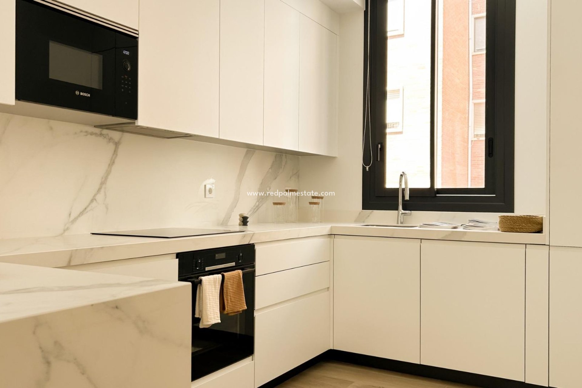 New Build - Town House -
Málaga - El Limonar