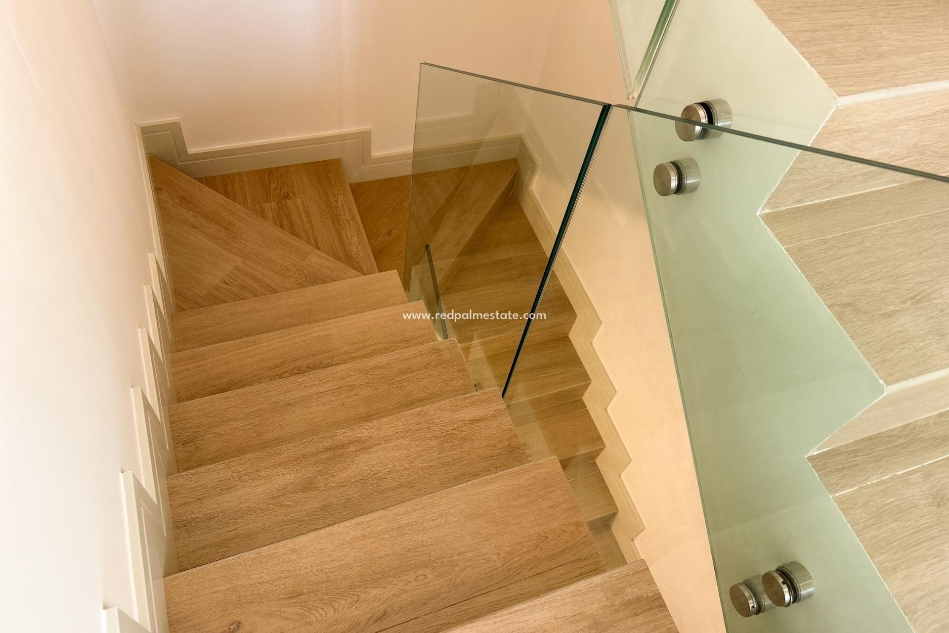 New Build - Town House -
Málaga - El Limonar