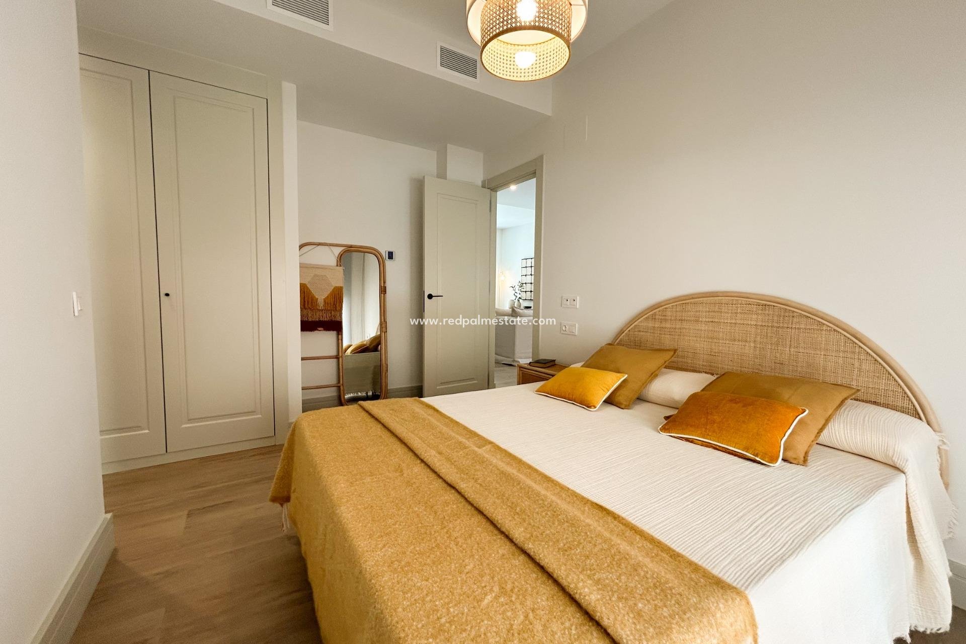 New Build - Town House -
Málaga - El Limonar