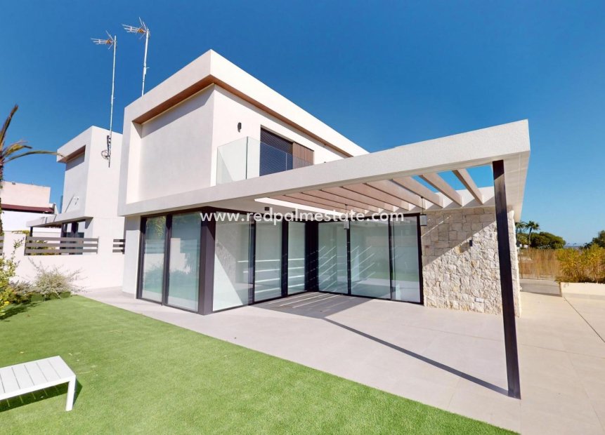 New Build - Town House -
Orihuela Costa - Montezenia