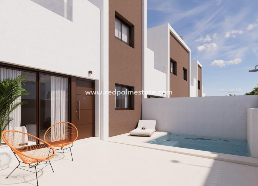 New Build - Town House -
Pilar de la Horadada - Zona Pueblo