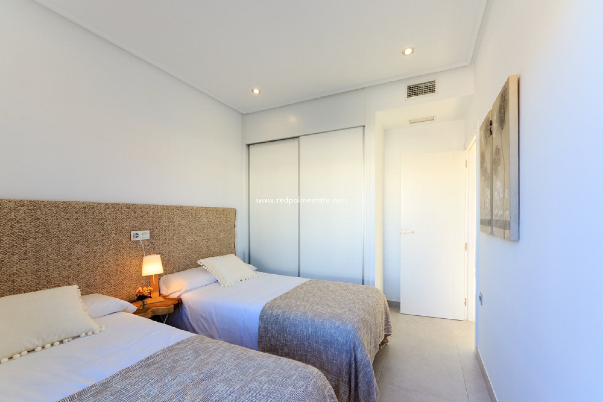 New Build - Town House -
Pilar de la Horadada