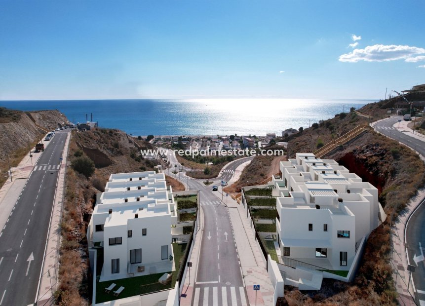 New Build - Town House -
rincon de la victoria - pueblo