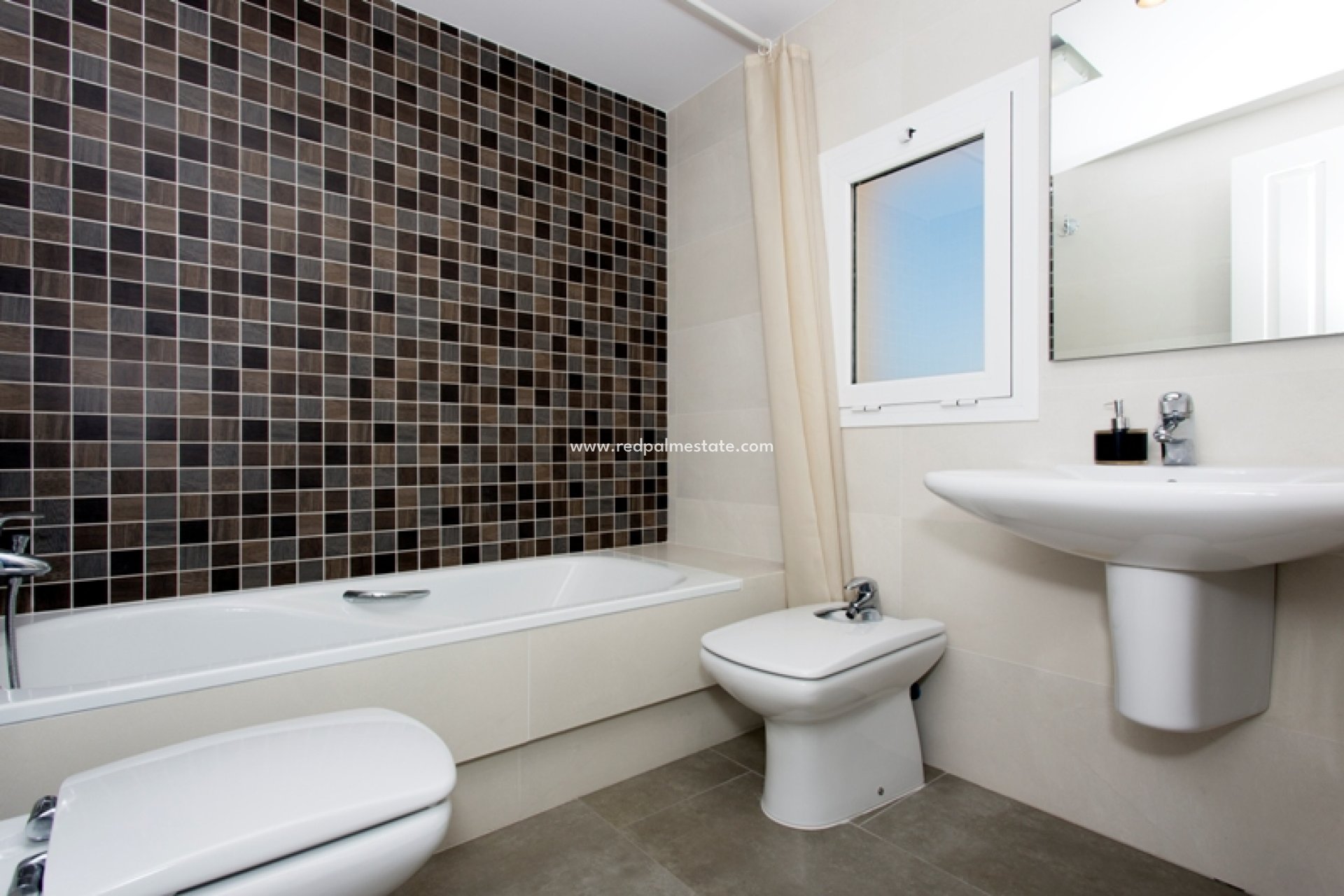 New Build - Town House -
Santa Pola