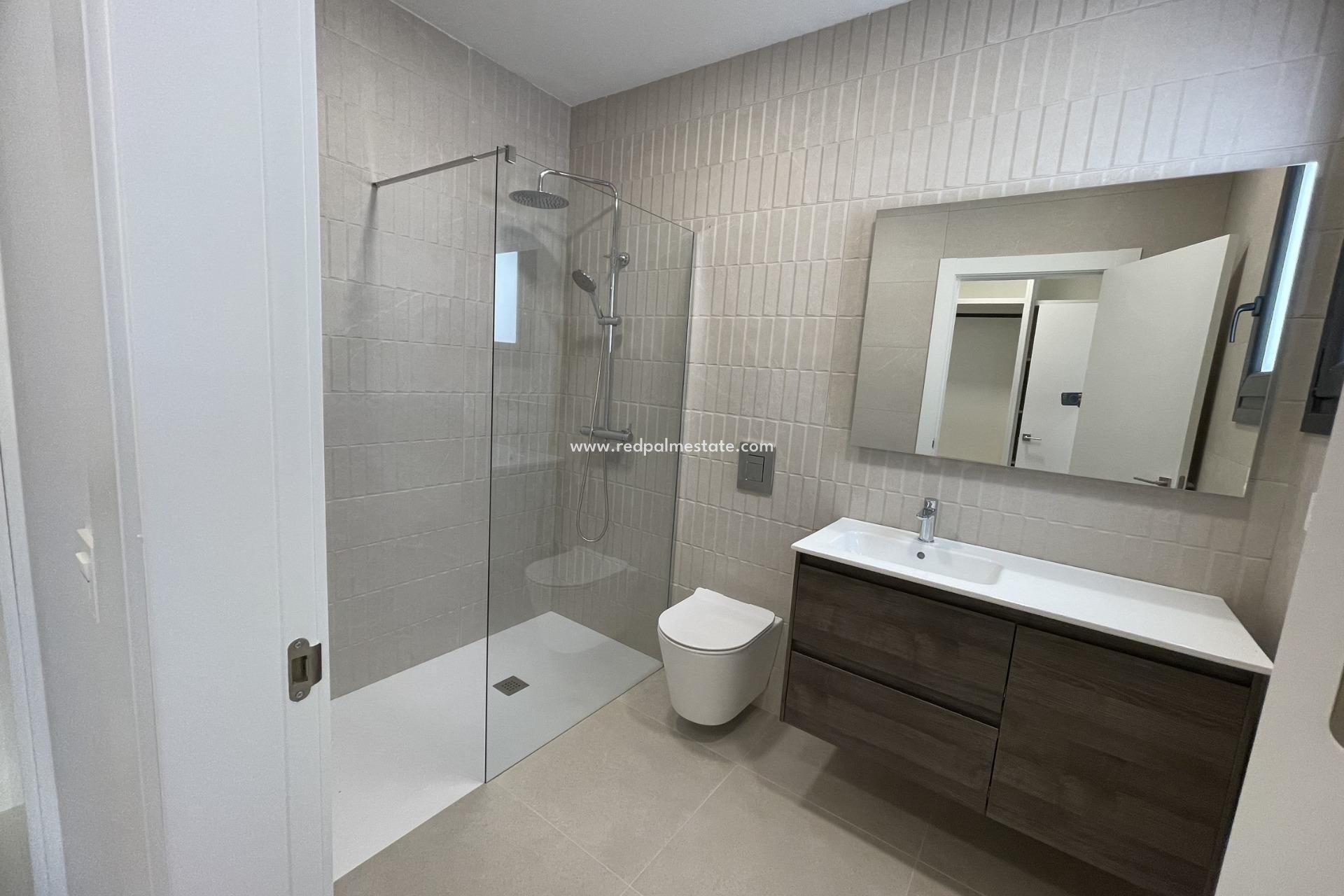 New Build - Villa -
Almoradí - Heredades