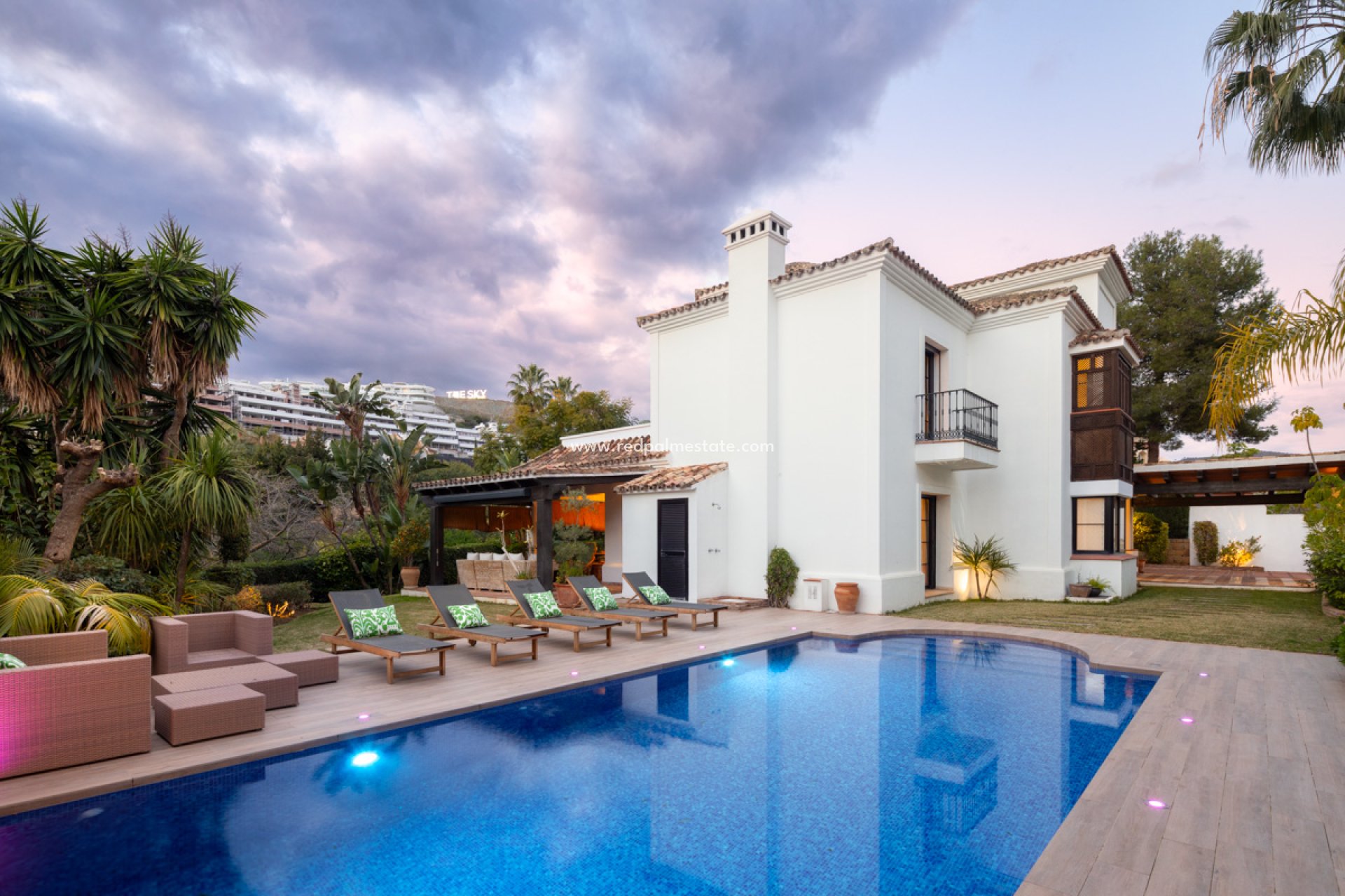 New Build - Villa -
Benahavís