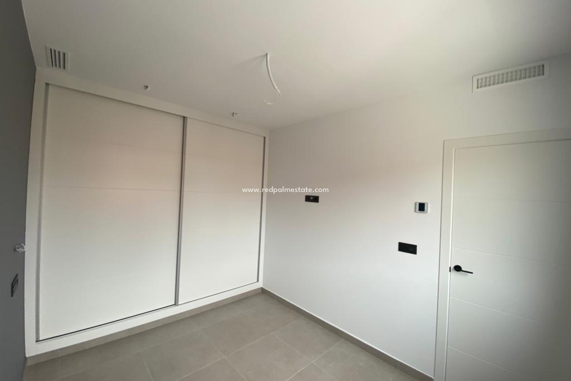 New Build - Villa -
Los Alczares - La Concha