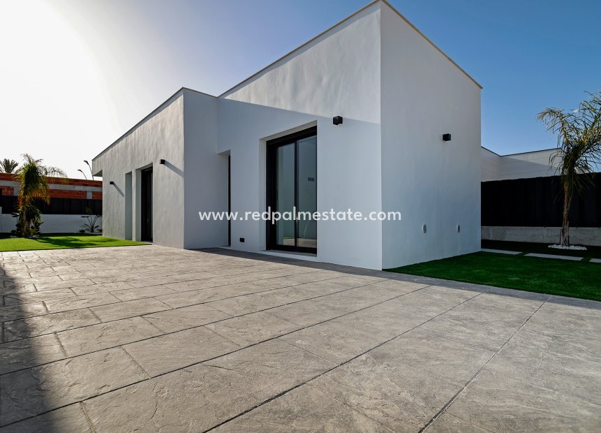 New Build - Villa -
Molina De Segura