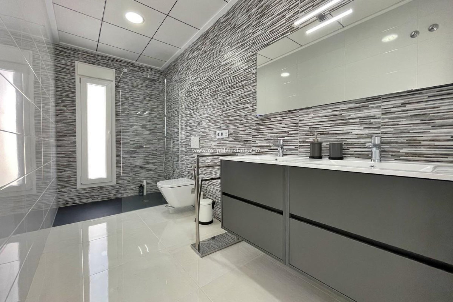 New Build - Villa -
Rafal