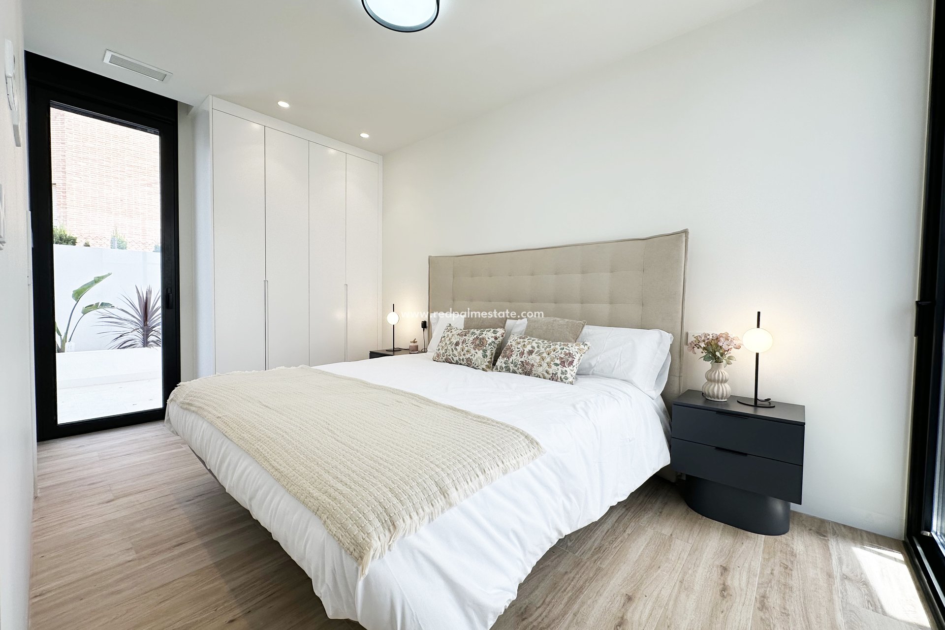 New Build - Villa -
Torre de la Horadada