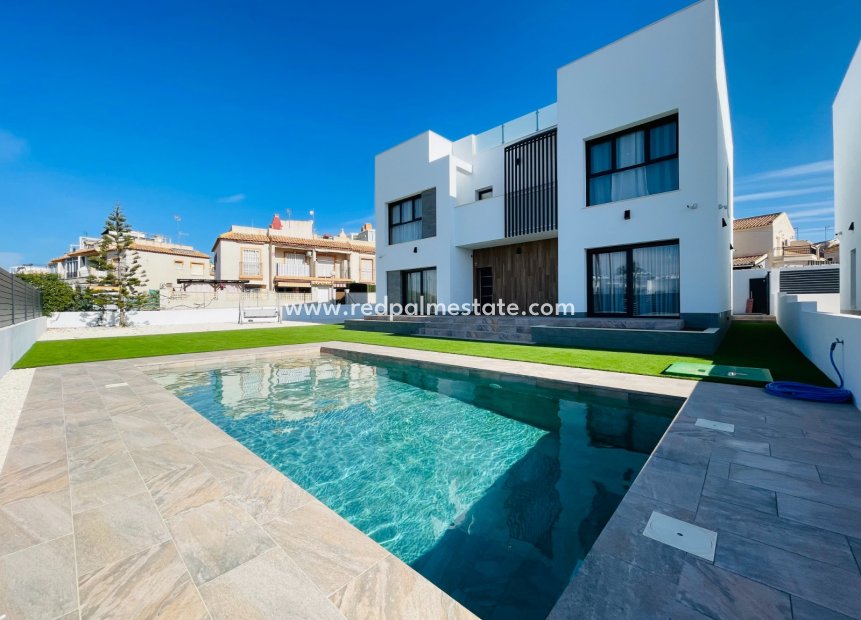 New Build - Villa -
Torrevieja