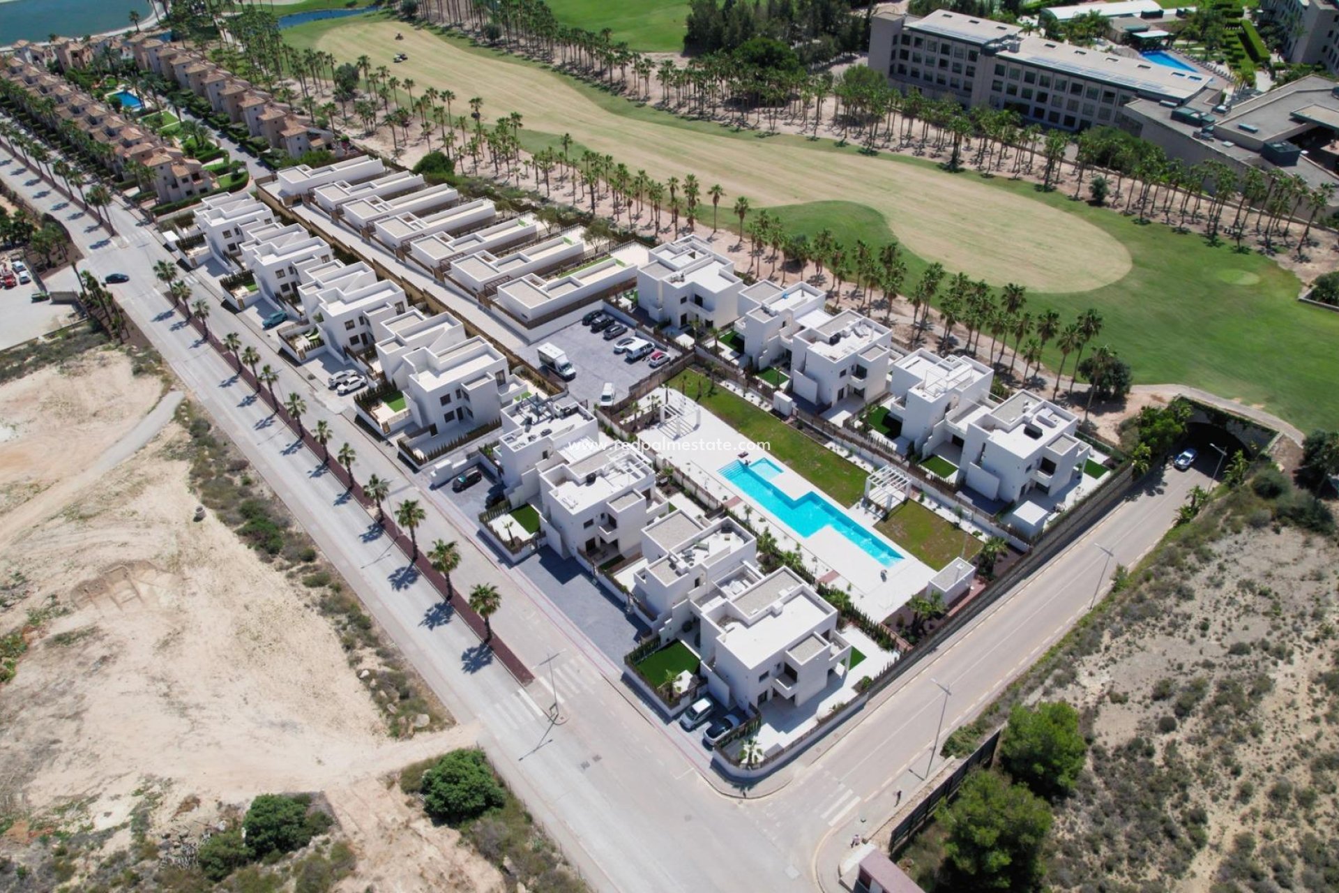 Nieuwbouw Woningen - Stadshuis -
Algorfa - La Finca Golf