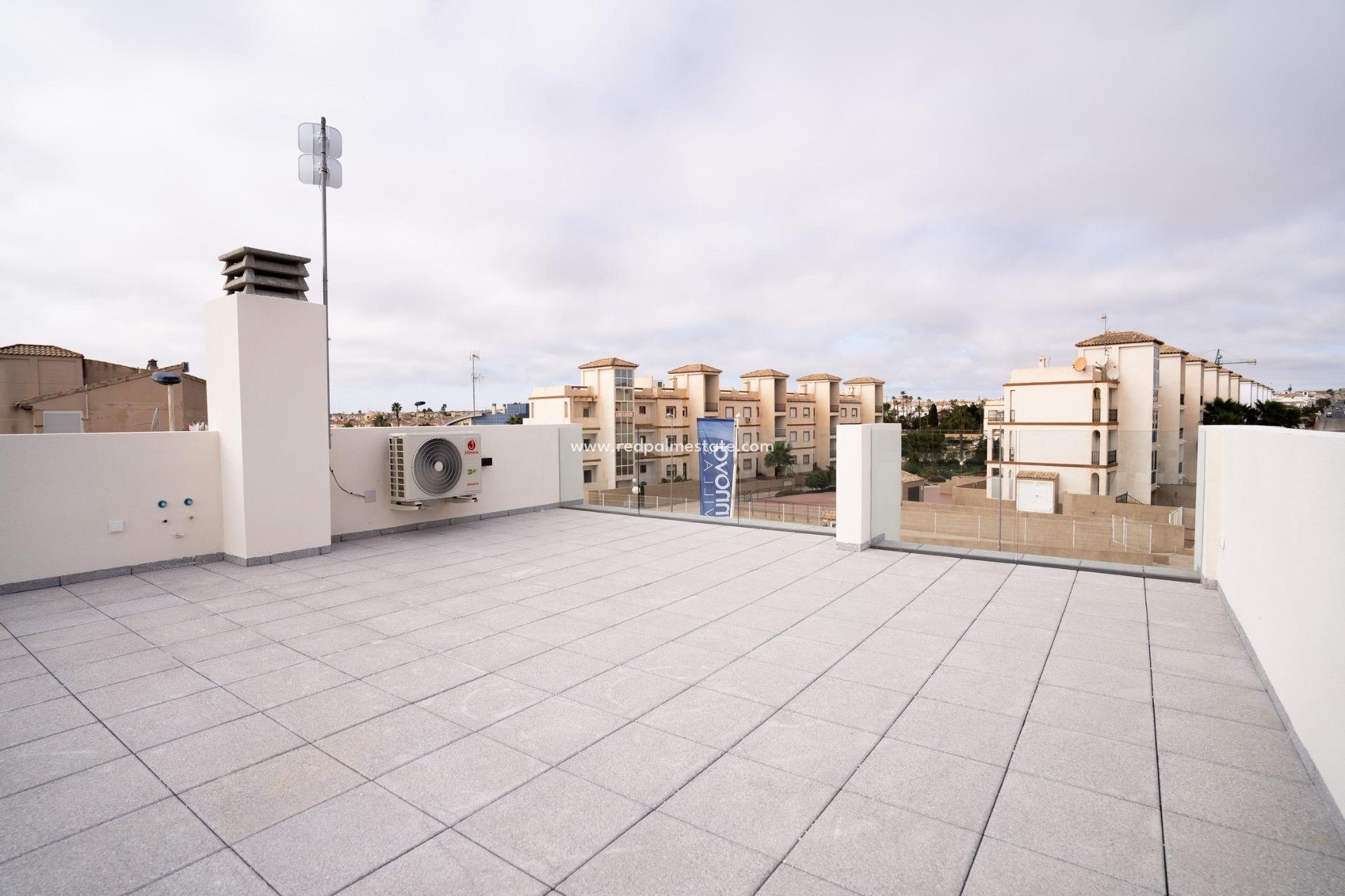 Nieuwbouw Woningen - Stadshuis -
Orihuela Costa - Entre golf