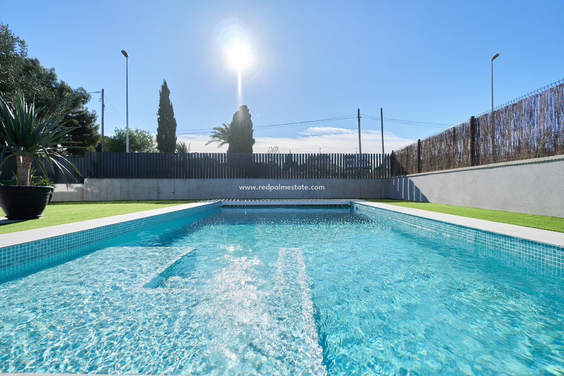 Nieuwbouw Woningen - Villa -
Alicante - La Font