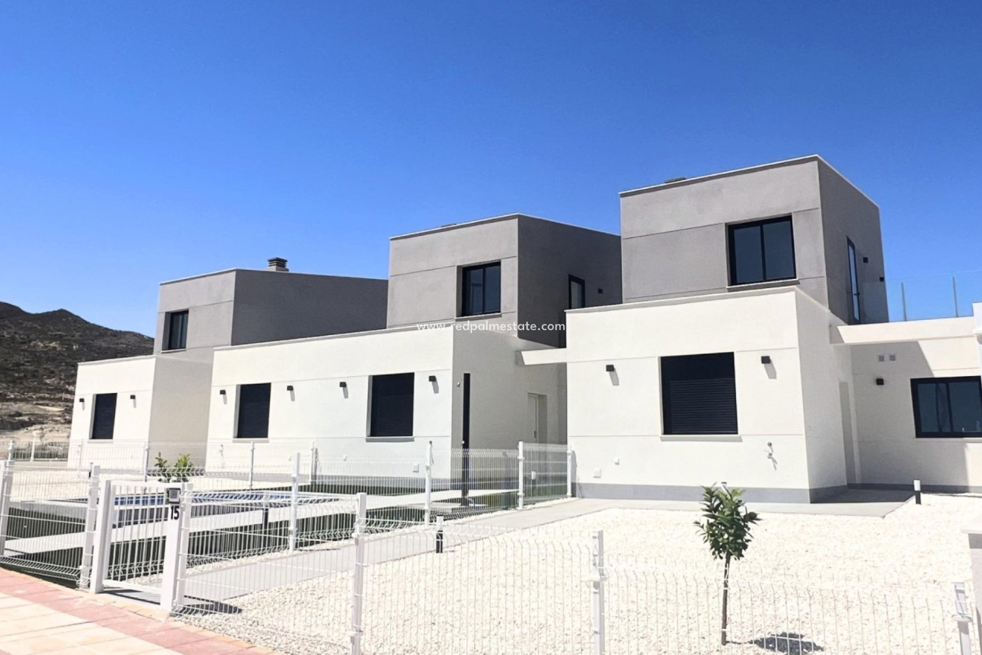 Nieuwbouw Woningen - Villa -
Banos y Mendigo - Altaona Golf And Country Village